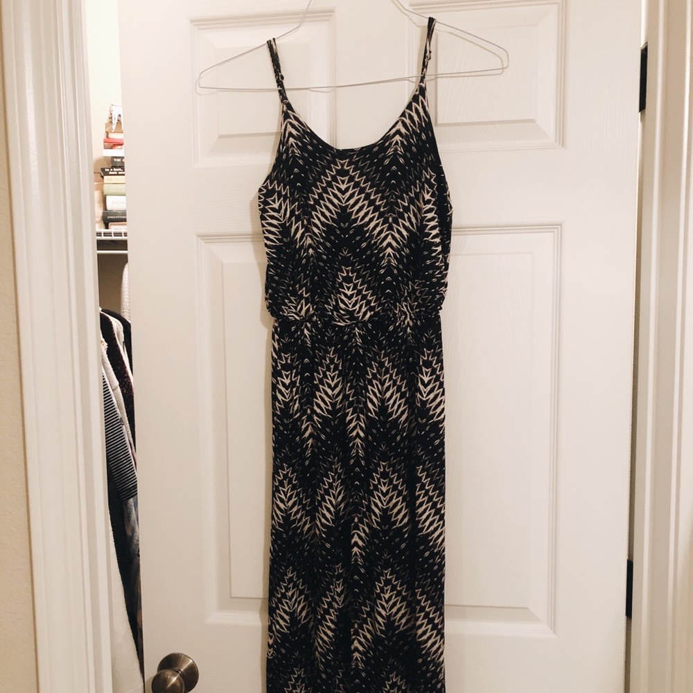 Black and Ivory Chevron-inspired Maxi Dress